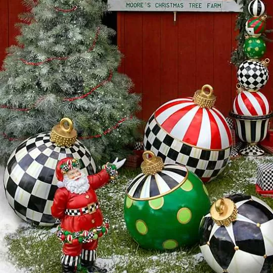 Fashion MacKenzie-Childs Jolly Dot Outdoor Ornament